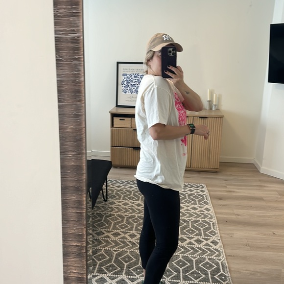 Vintage Graphic T with Neon Print - Picture 4 of 7